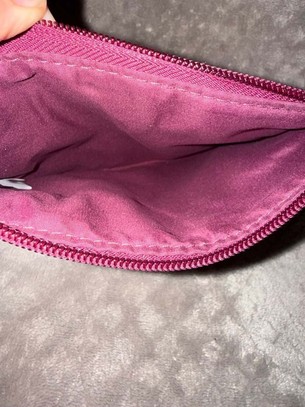 Ipsy December 2023 Glam Bag Glitter & Bath and Body Works Pouch - Picture 13 of 13